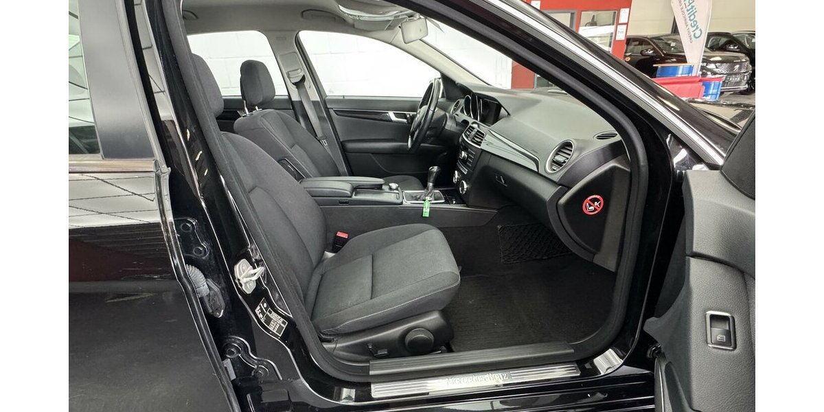 Mercedes-Benz C 220 CDI BlueEfficiency Sitzheizung Navi 186.000 km 6.850 &euro; Lich 35423