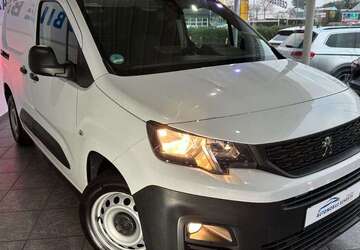 Peugeot Partner 52.216 km 17.899 &euro; Erkelenz 41812