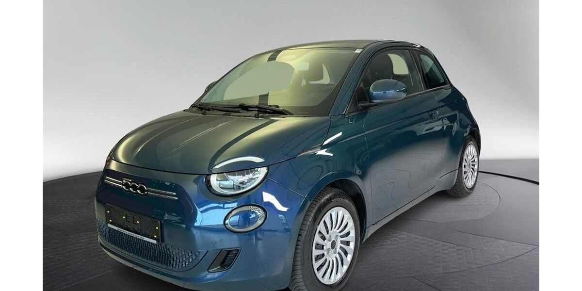 Fiat 500e 12.400 km 20.890 &euro; München 80339