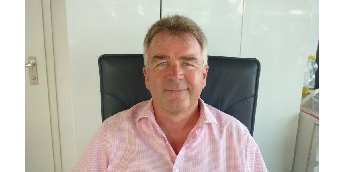 Nissan Note 104.000 km 4.900 &euro; Kissing 86438