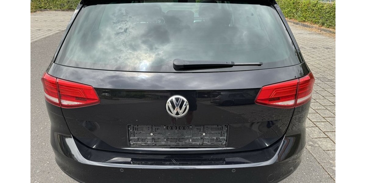 VW Passat Variant 2.0TDI DSG ACC Klima Kam Pano 18´ 188.000 km 10.900 &euro; Erftstadt 50374