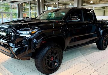 Toyota Tacoma 1.500 km 107.388 &euro; Amberg 92224