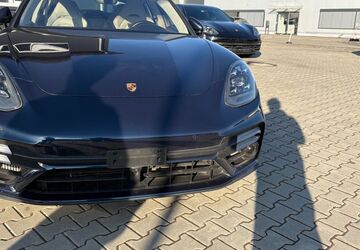 Porsche Panamera 252.800 km 56.200 &euro; Balgheim 78582