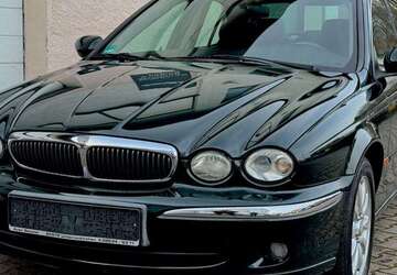 Jaguar X-Type 159.000 km 3.900 &euro; Garching an der Alz 84518