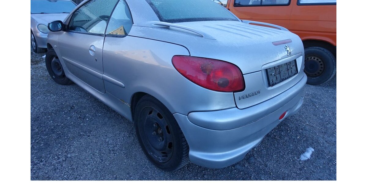 Peugeot 206 CC Platinum Klima Navi Leder Sitzh. Alu WR ohn 172.000 km 300 &euro; Neumarkt/OPf 92318