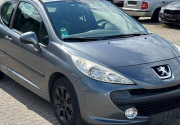 Peugeot 207 156.300 km 2.450 &euro; Bornheim 53332