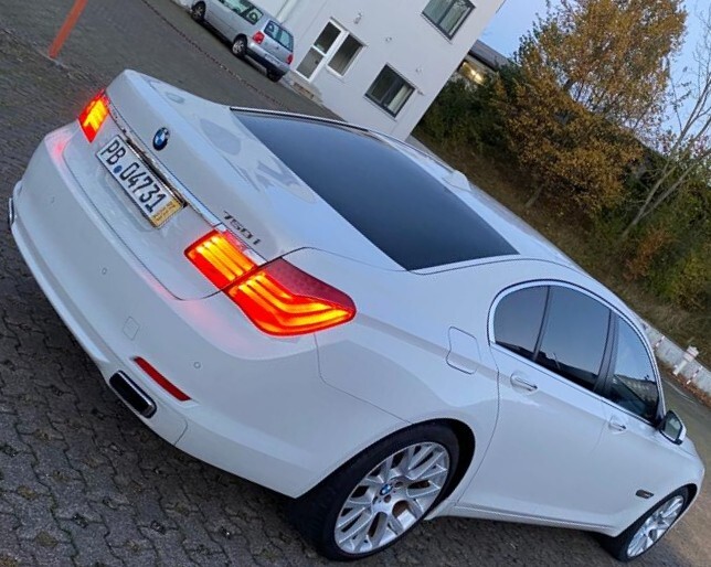 BMW 750 70.000 km 22.000 &euro; Bad Lippspringe 33175
