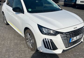 Peugeot 208 10.000 km 22.500 &euro; Rodgau Nieder-Roden 63110