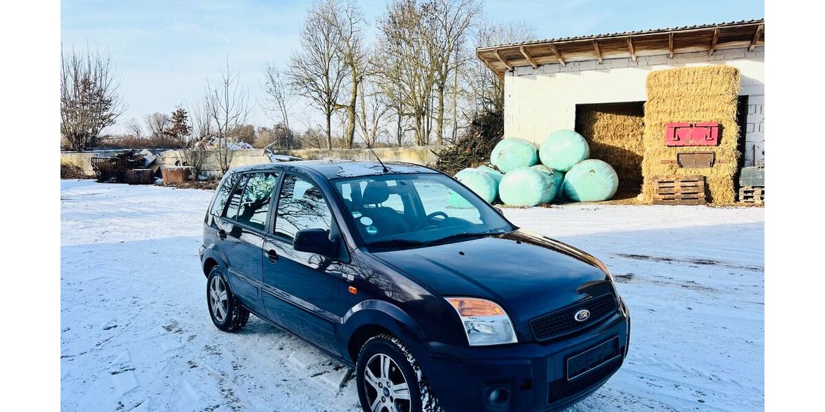 Ford Fusion 103.000 km 3.250 &euro; Neufahrn 85375