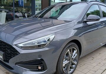 Hyundai i30 2.500 km 28.650 &euro; Espelkamp 32339