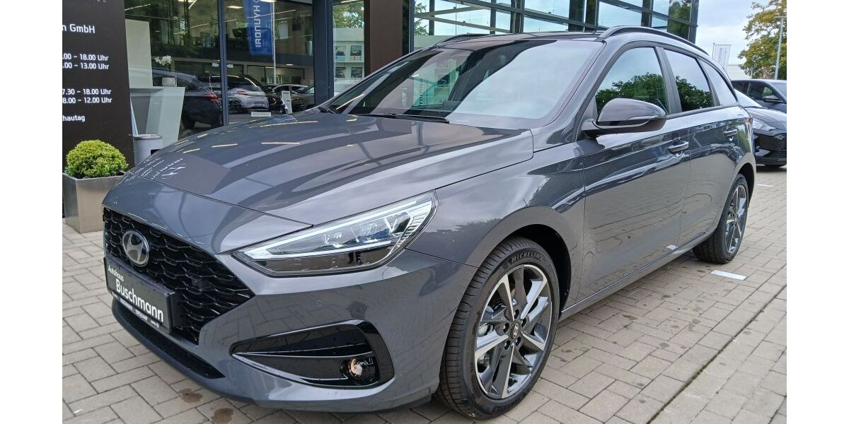 Hyundai i30 2.500 km 28.650 &euro; Espelkamp 32339