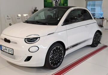 Fiat 500e 42.000 km 23.900 &euro; Stein 90547