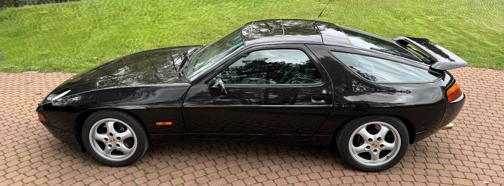 Porsche 928 189.500 km 65.500 &euro; Wiesbaden 65203