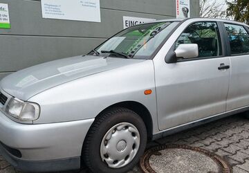 Seat Cordoba 128.377 km 1.799 &euro; Friedberg 61169