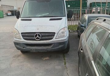 Mercedes-Benz Sprinter 340.000 km 3.200 &euro; Bergen Enkheim 60388