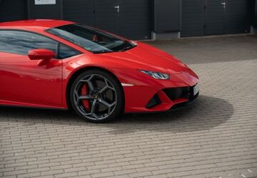 Lamborghini Huracán 19.500 km 324.900 &euro; Jüterbog 14913