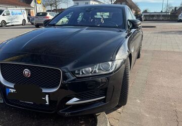 Jaguar XE 224.000 km 11.999 &euro; Bremerhaven 27574