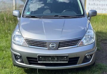 Nissan Tiida 53.300 km 3.799 &euro; Bremen 28717