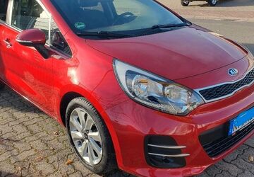 Kia Rio 64.000 km 8.900 &euro; Hochdorf-Assenheim 67126