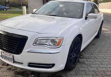 Chrysler 300C 256.000 km 8.800 &euro; Rödermark 63322