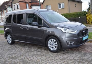 Ford Tourneo Connect 130.000 km 17.270 &euro; Leipzig 04159