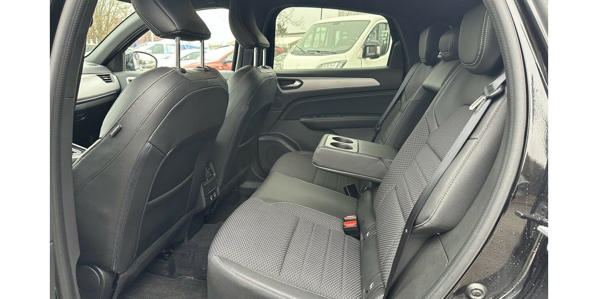 Renault Arkana Techno Mild Hyb. 140 EDC /SitzH/360°Kam 13.900 km 24.440 &euro; Donauwörth 86609