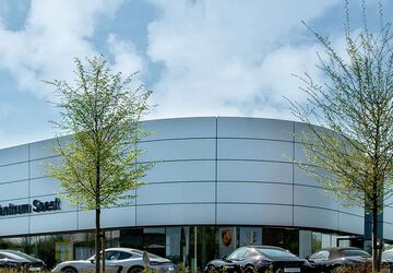 Porsche Macan 2.990 km 108.888 &euro; Soest 59494