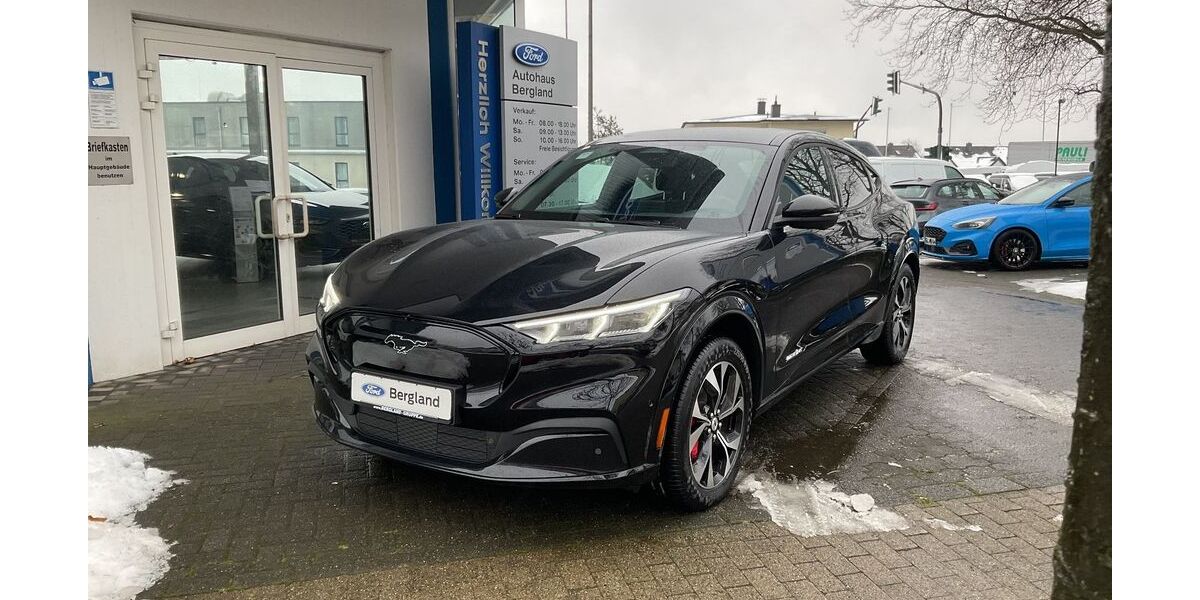 Ford Mustang Mach-E 30.000 km 39.990 &euro; Hennef (Sieg) 53773