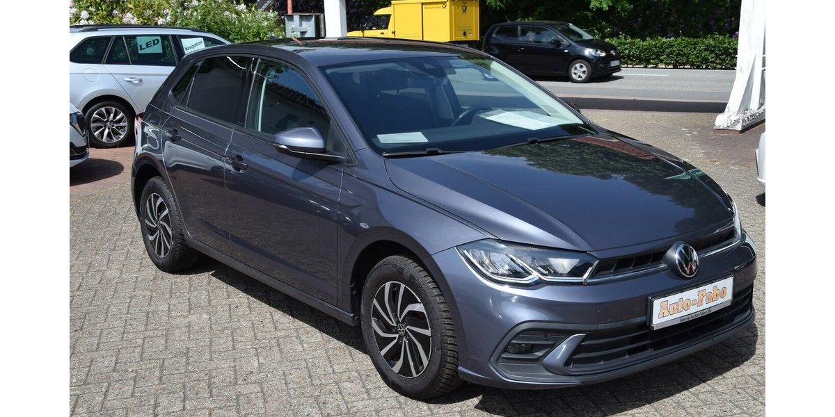 VW Polo Life 1,0 70KW LED*ACC*PDC*App Connect*Alls. 52.976 km 15.980 &euro; Rastede 26160