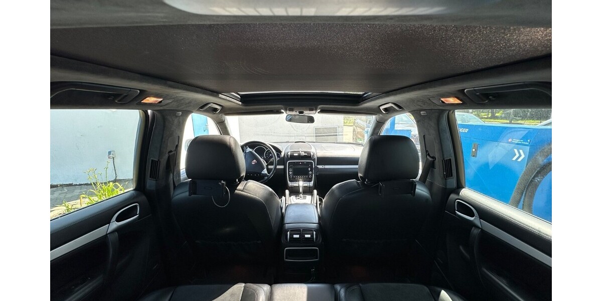 Porsche Cayenne 162.479 km 14.900 &euro; Leipzig 04109