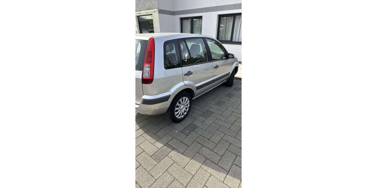 Ford Fusion 196.000 km 1.850 &euro; Köln 51147