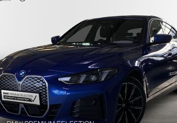 BMW i4 23.323 km 52.830 &euro; Germering 82110