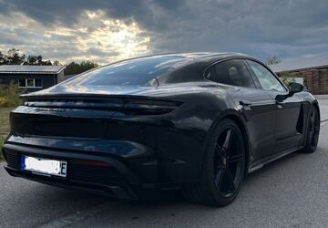 Porsche Taycan 82.000 km 79.950 &euro; Bodenwöhr 92439