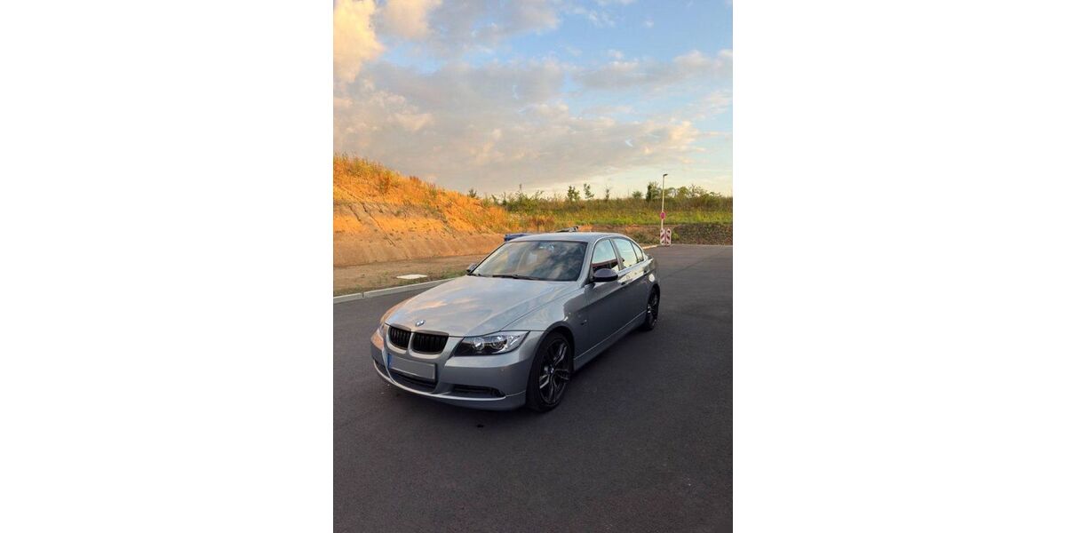 BMW 325 85.000 km 15.000 &euro; weimar 35096