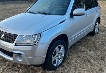 Suzuki Grand Vitara 135.000 km 8.800 &euro; Münchberg 95213