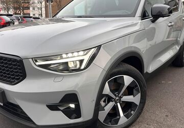 Volvo XC40 2.227 km 40.999 &euro; Siegburg 53721