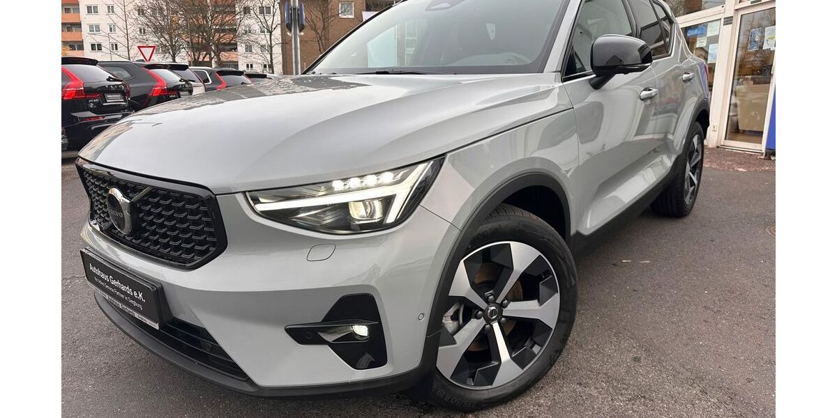 Volvo XC40 2.227 km 40.999 &euro; Siegburg 53721
