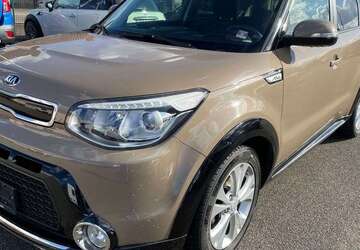 Kia Soul 98.000 km 10.500 &euro; Kirkel-Limbach 66459