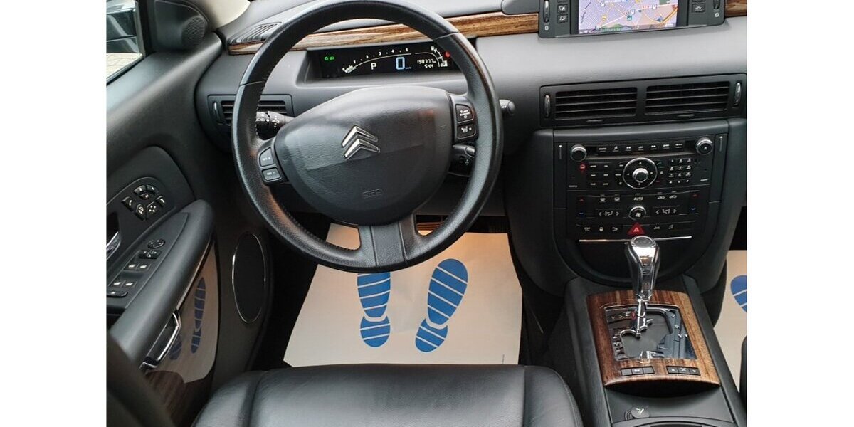 Citroen C6 HDI BITURBO Exclusive NAVI LEDER ALU + WI KLIMA 198.000 km 8.950 &euro; Hannover 30179