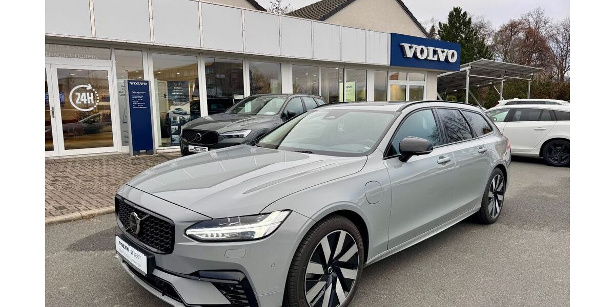 Volvo V90 24.500 km 48.890 &euro; Bautzen 02625