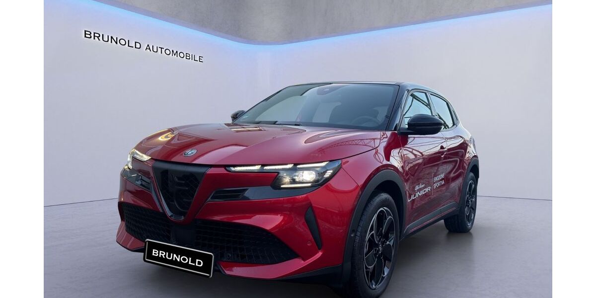 Alfa Romeo Junior 6.487 km 36.900 &euro; Ulm 89081