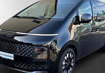 Hyundai STARIA 19.900 km 51.645 &euro; Dresden / Radebeul 01445