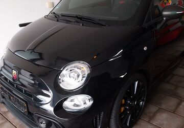Abarth 695 1.750 km 26.999 &euro; Seubersdorf 92358
