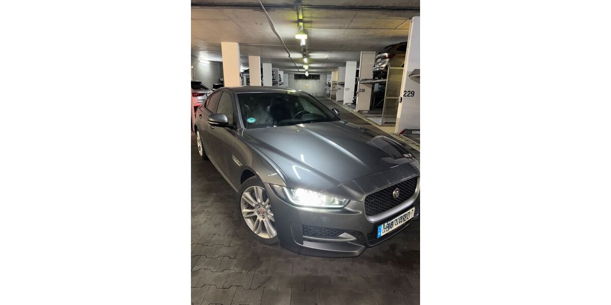 Jaguar XE 76.900 km 20.900 &euro; München 81549
