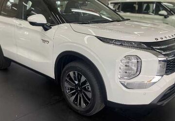 Mitsubishi Outlander 1.500 km 43.990 &euro; Landsberg a. Lech 86899