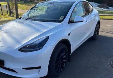 Tesla Model Y 50.000 km 28.500 &euro; Neunkirchen Seelscheid 53819