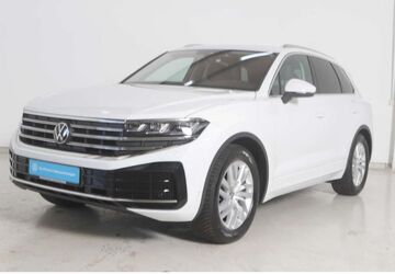 VW Touareg 25.786 km 55.940 &euro; Amberg 92224