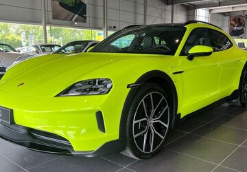 Porsche Taycan 6.000 km 129.900 &euro; Bielefeld 33719