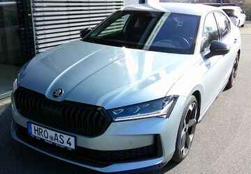 Skoda Superb 14.990 km 43.990 &euro; Rostock 18069