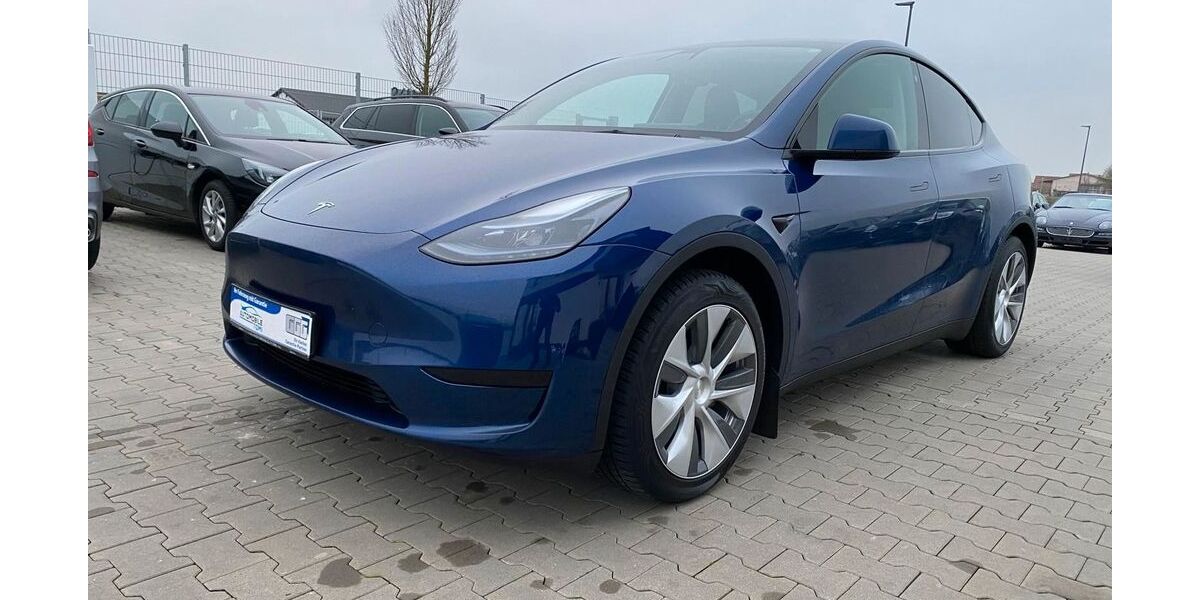 Tesla Model Y 56.445 km 29.999 &euro; Bergtheim 97241